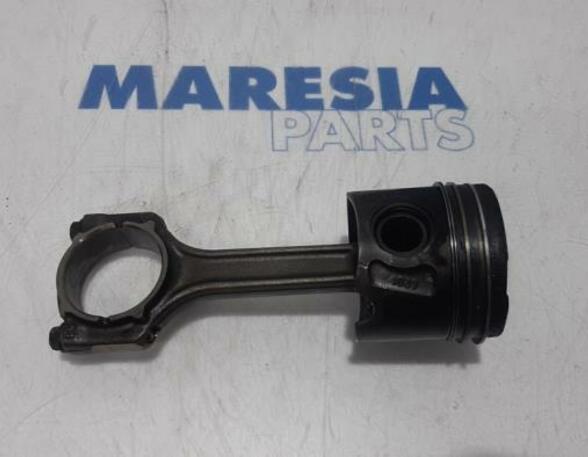 Piston FIAT Grande Punto (199), FIAT Punto (199), FIAT Punto Evo (199)