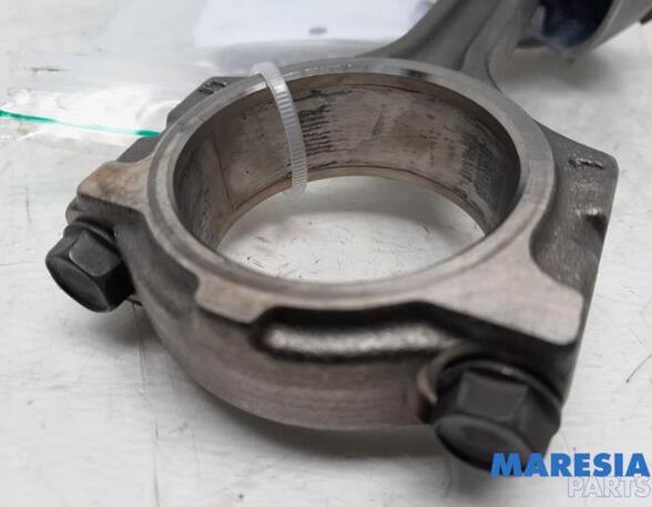 Piston RENAULT CAPTUR I (J5_, H5_)