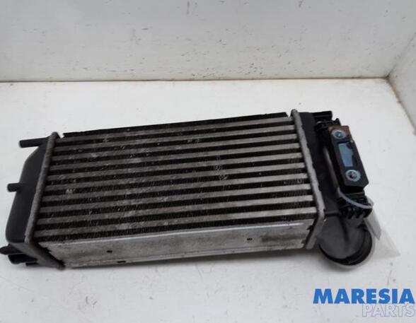 Intercooler PEUGEOT 308 SW I (4E_, 4H_), PEUGEOT 308 CC (4B_), PEUGEOT 3008 MPV (0U_), PEUGEOT 308 I (4A_, 4C_)