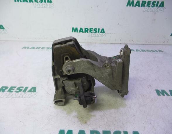 Engine Mount Bracket CITROËN C5 III (RD)