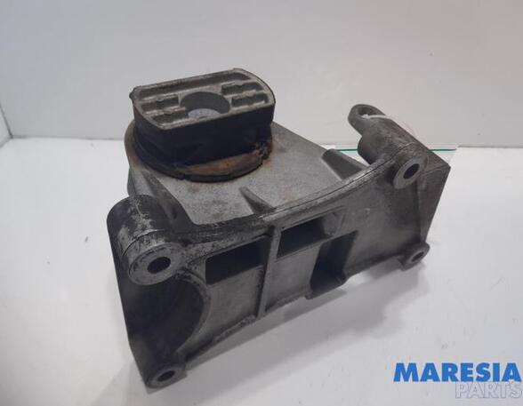 Engine Mount Bracket FIAT 500 (312), FIAT 500 C (312)