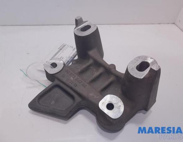 Engine Mount Bracket OPEL CORSA F (P2JO)