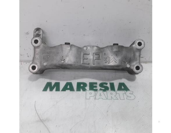 Engine Mount Bracket PEUGEOT 308 I (4A_, 4C_), PEUGEOT 308 SW I (4E_, 4H_), CITROËN C4 Coupe (LA_), CITROËN C4 I (LC_)