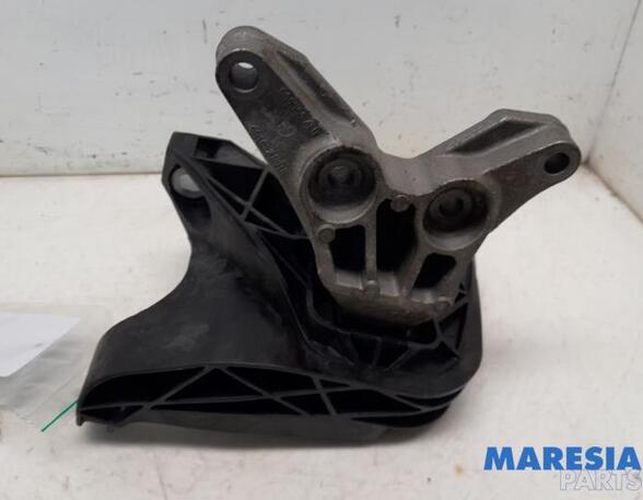 Engine Mount Bracket PEUGEOT 308 II (LB_, LP_, LW_, LH_, L3_), PEUGEOT 3008 SUV (MC_, MR_, MJ_, M4_)