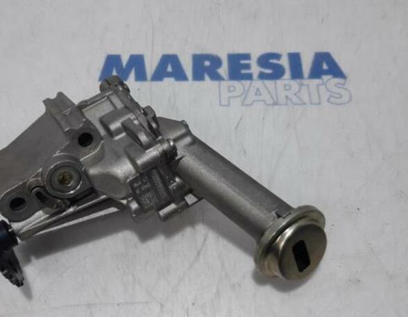 Oil Pump RENAULT MEGANE III Grandtour (KZ0/1)