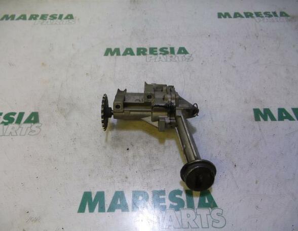 Oil Pump RENAULT KANGOO Express (FW0/1_)