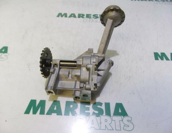 Oil Pump RENAULT Clio II (BB, CB)