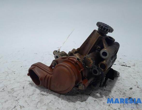 Oil Pump RENAULT MEGANE III Grandtour (KZ0/1)