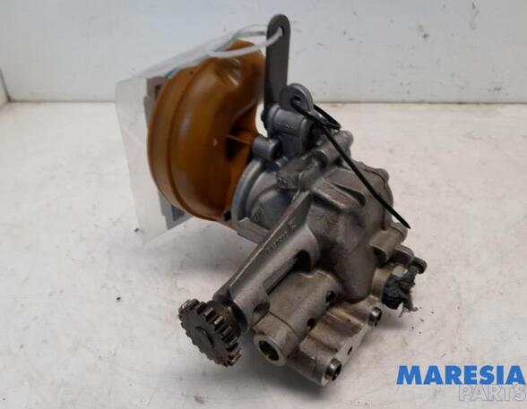 Oil Pump RENAULT CAPTUR I (J5_, H5_), RENAULT CLIO IV (BH_)