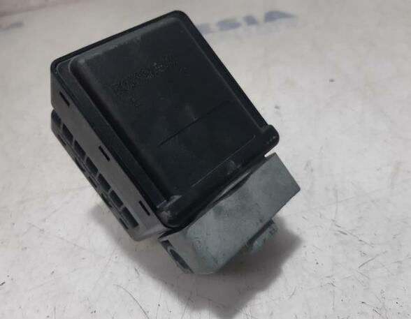 Control unit for engine RENAULT Clio IV Grandtour (KH)