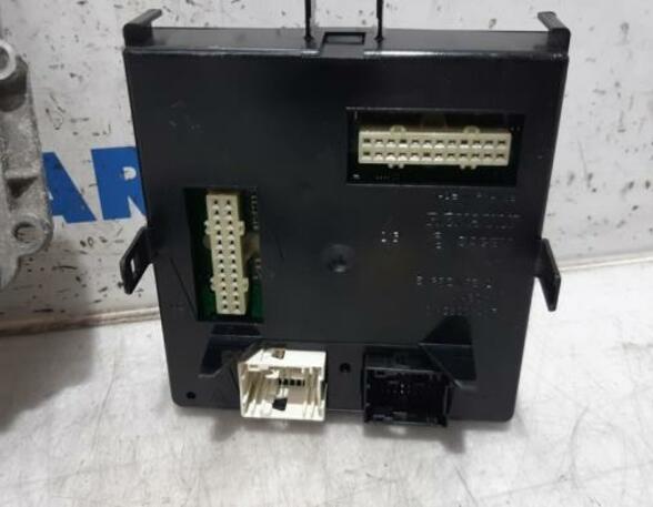 Control unit for engine RENAULT Espace IV (JK0/1)