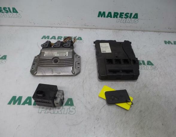 Engine Management Control Unit RENAULT Megane II Kombi (KM0/1)