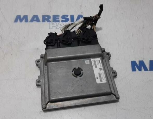 Control unit for engine RENAULT Captur I (H5, J5), RENAULT Clio IV (BH)