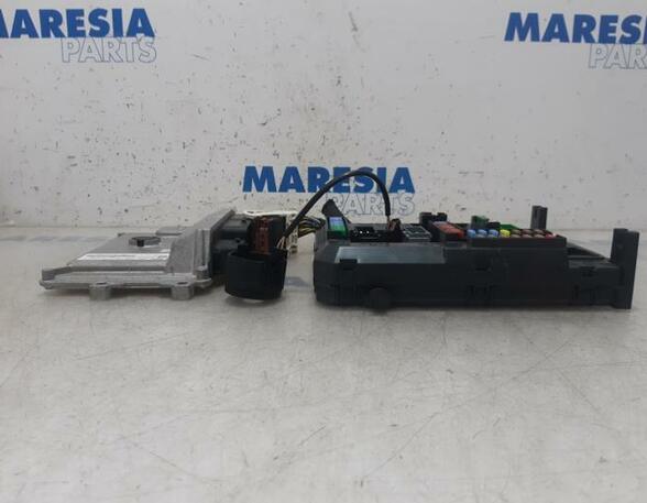 Control unit for engine PEUGEOT 2008 I (CU)