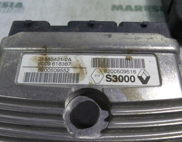 Control unit for engine RENAULT MEGANE II Estate (KM0/1_)