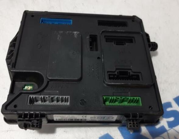 Control unit for engine RENAULT MEGANE III Grandtour (KZ0/1)