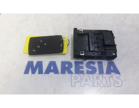 Control unit for engine RENAULT MEGANE III Grandtour (KZ0/1)