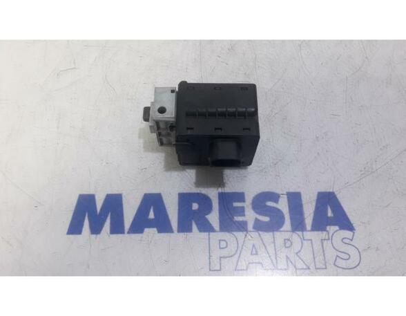 Control unit for engine RENAULT MEGANE III Grandtour (KZ0/1)