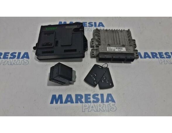 Control unit for engine RENAULT MEGANE III Grandtour (KZ0/1)