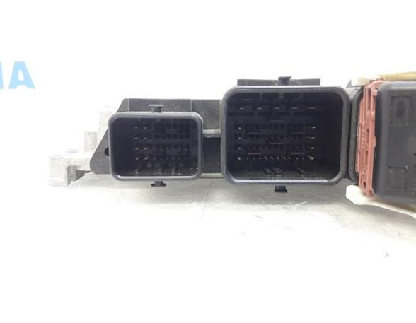 Control unit for engine PEUGEOT RCZ (--)