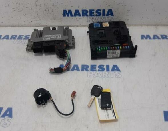 Control unit for engine PEUGEOT 308 CC (4B)