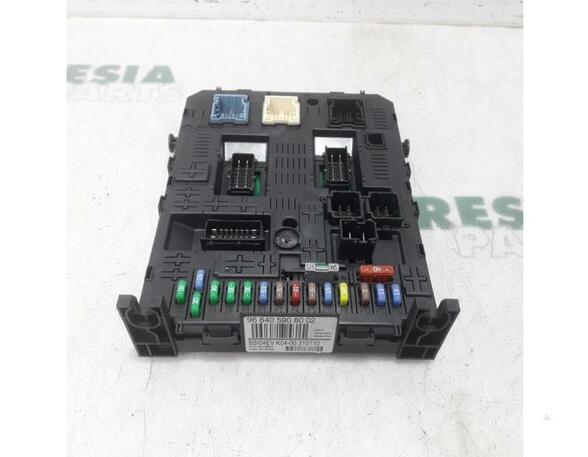 Control unit for engine PEUGEOT 3008 Großraumlimousine (0U_)