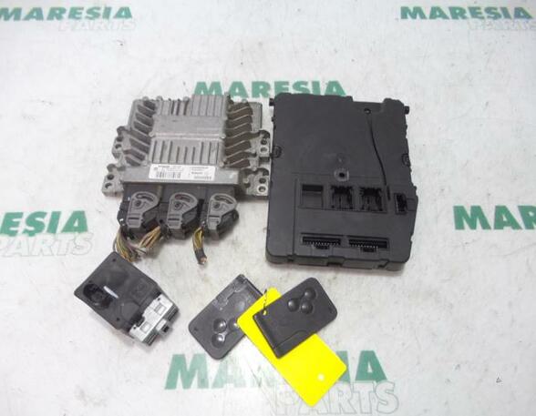 Steuergerät Motor Renault Scenic II JM 8200592611 P8879642