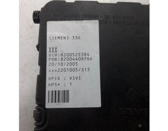 Control unit for engine RENAULT MEGANE II Estate (KM0/1_)