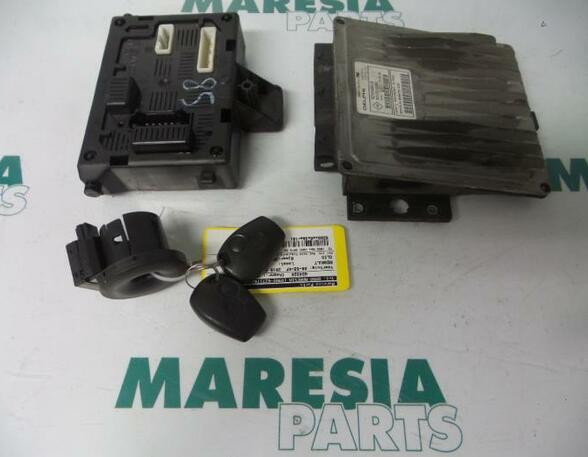 Control unit for engine RENAULT Clio III (BR0/1, CR0/1)