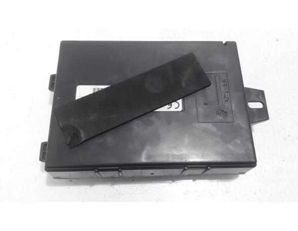 Control unit for engine RENAULT Trafic III Kasten (FG)