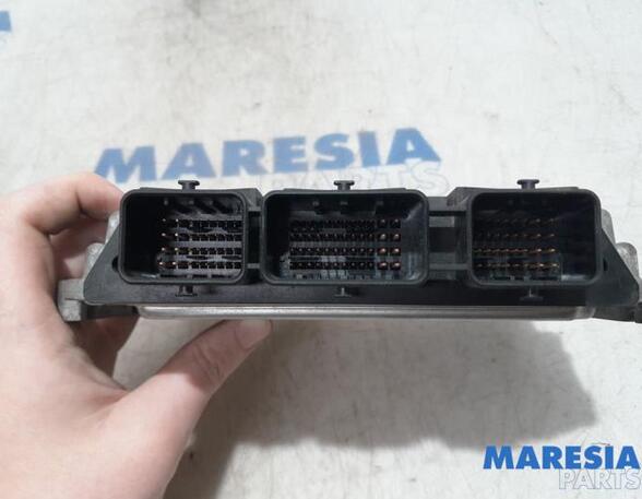 Control unit for engine PEUGEOT PARTNER Box Body/MPV