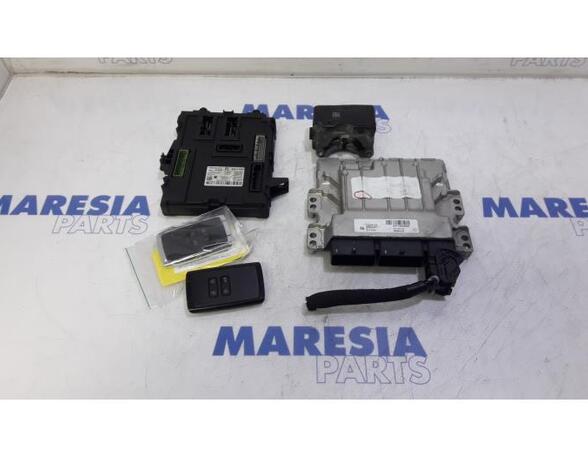 Control unit for engine RENAULT MEGANE IV Grandtour (K9A/M/N_)