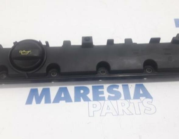 Cylinder Head Cover PEUGEOT 307 CC (3B)