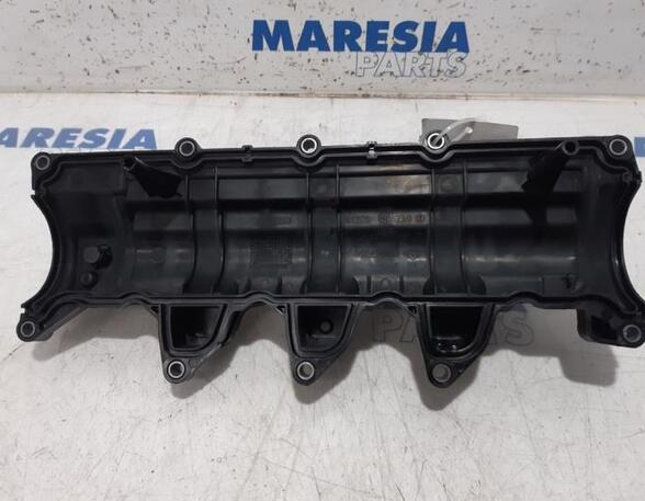 Cylinder Head Cover RENAULT MEGANE III Grandtour (KZ0/1)