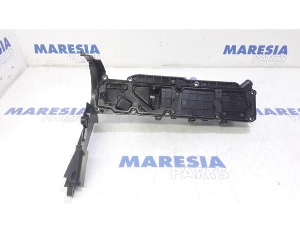 Cylinder Head Cover PEUGEOT PARTNER Box Body/MPV