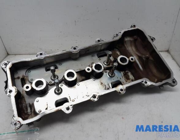 Cylinder Head Cover RENAULT MEGANE III Hatchback (BZ0/1_, B3_)