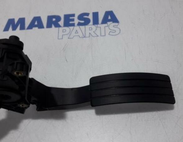 Throttle Position Sensor RENAULT Clio IV Grandtour (KH)