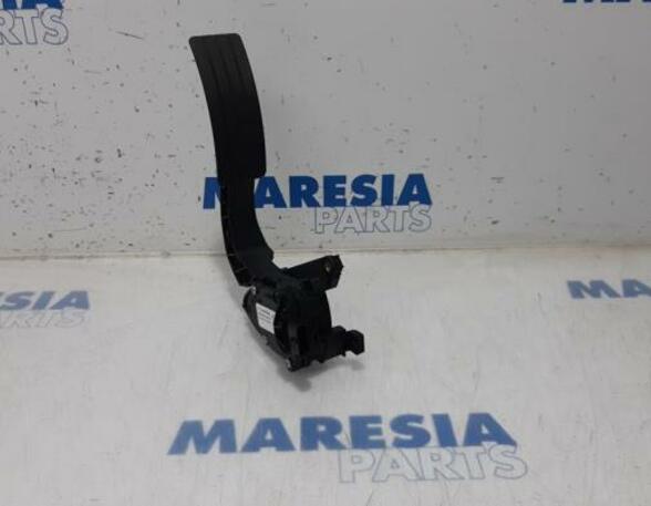 Throttle Position Sensor RENAULT Captur I (H5, J5), RENAULT Clio IV (BH)