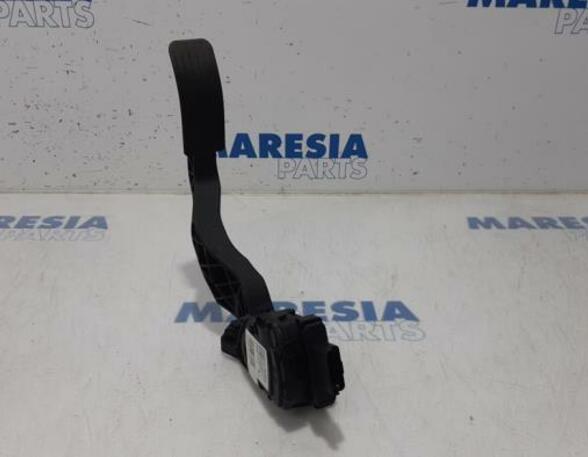 Throttle Position Sensor PEUGEOT 208 I (CA, CC)