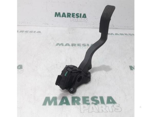 Throttle Position Sensor PEUGEOT 208 I (CA, CC)