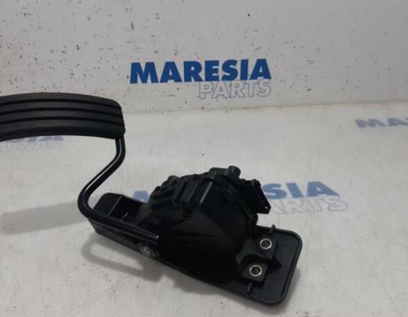 Throttle Position Sensor RENAULT Espace IV (JK0/1)