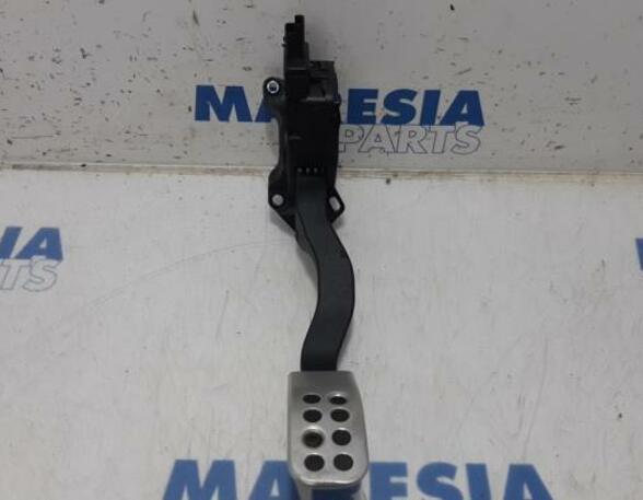 Throttle Position Sensor PEUGEOT 207 (WA, WC)