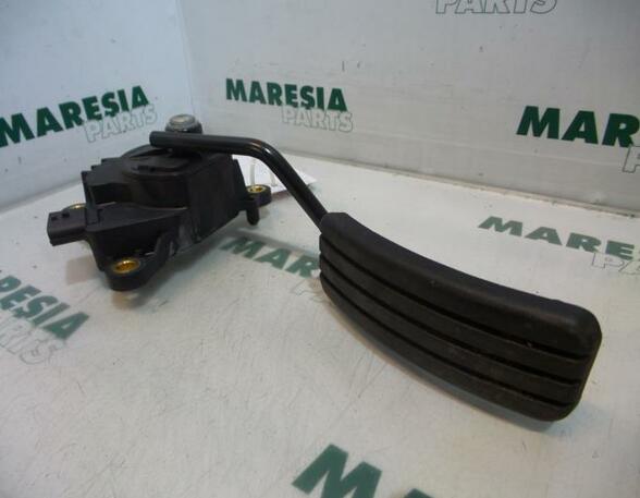 Throttle Position Sensor RENAULT Grand Scénic II (JM0/1)