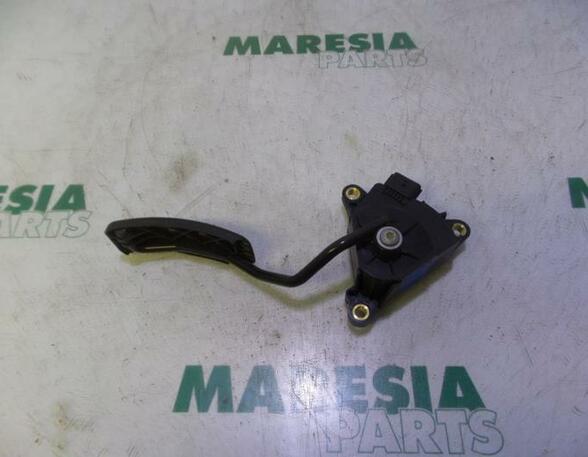 8200153270 Sensor für Drosselklappenstellung RENAULT Megane II Coupe/Cabriolet (