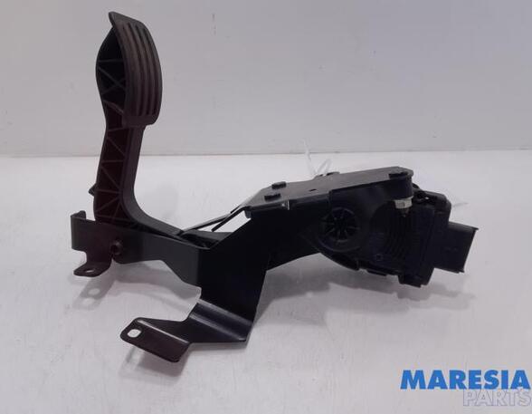 Throttle Position Sensor FIAT SCUDO Van (270_, 272_)