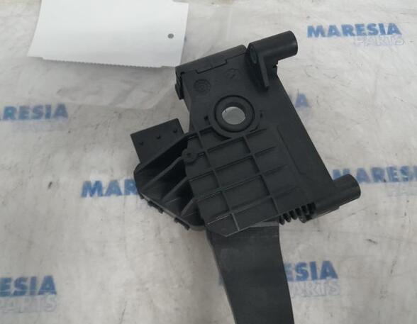 Throttle Position Sensor FIAT PANDA (312_, 319_), FIAT PANDA VAN (312_, 519_), FIAT 500 (312_), FIAT 500 C (312_)