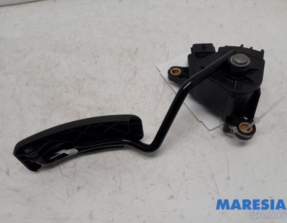 Throttle Position Sensor RENAULT SCÉNIC II (JM0/1_), RENAULT GRAND SCÉNIC II (JM0/1_)