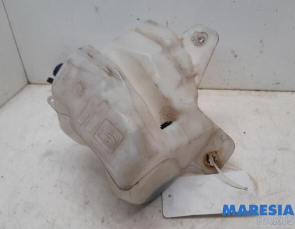 Reinigingsvloeistofreservoir FIAT PUNTO (199_), FIAT GRANDE PUNTO (199_), FIAT PUNTO EVO (199_)