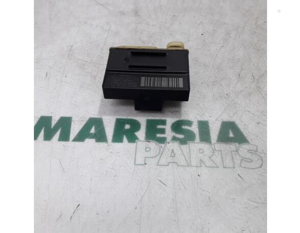 Wash Wipe Interval Relay PEUGEOT PARTNER Box Body/MPV