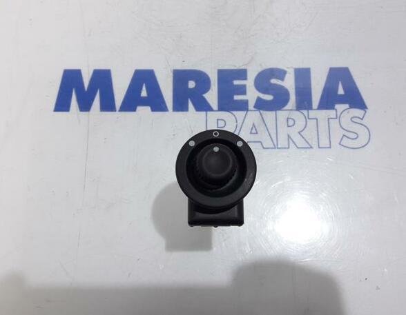 Mirror adjuster switch RENAULT Captur I (H5, J5), RENAULT Clio IV (BH)